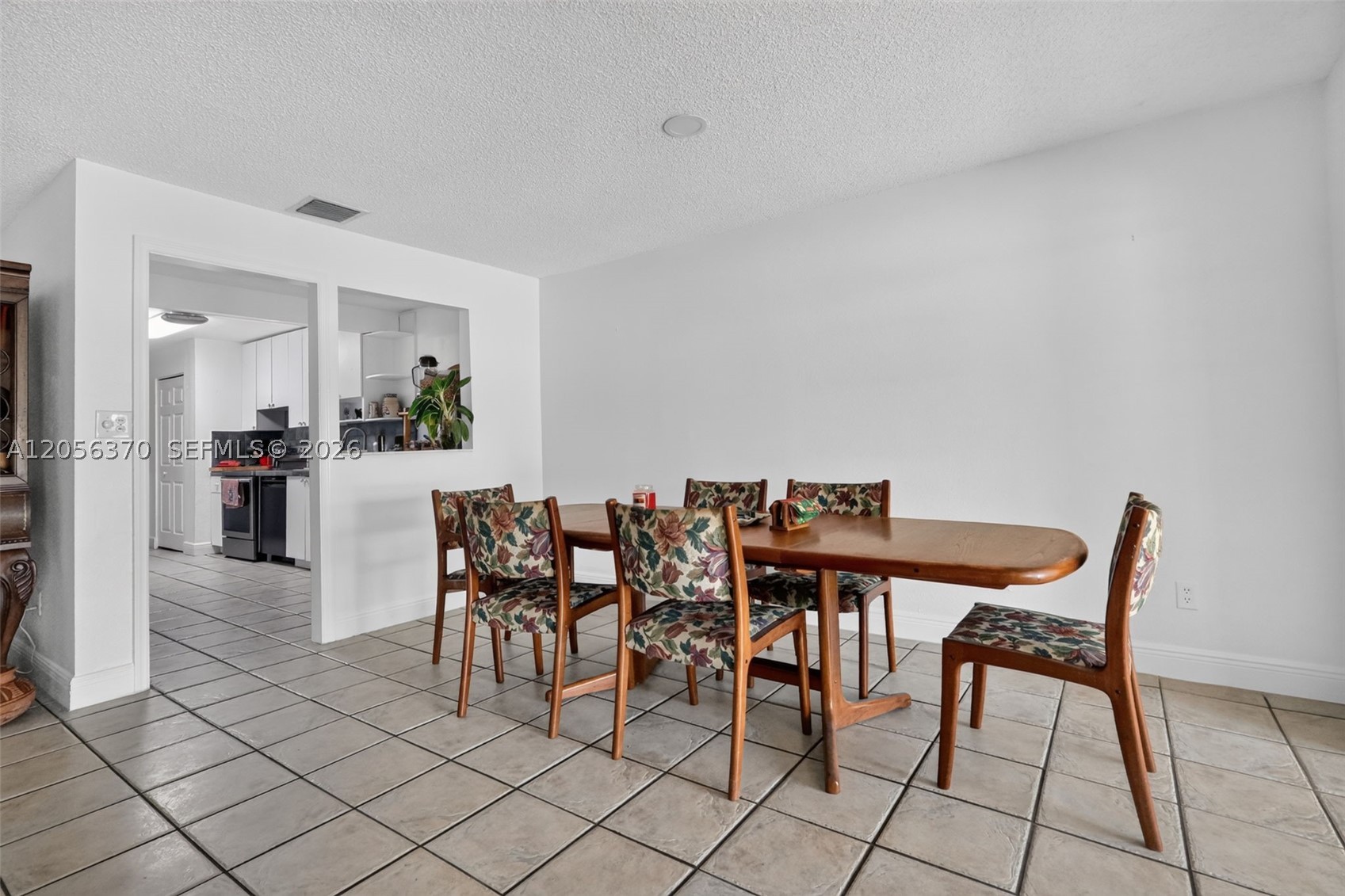 COUNTRY CLUB OF MIAMI FAI - Residential
