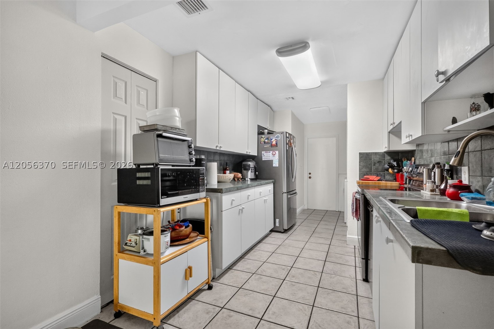 COUNTRY CLUB OF MIAMI FAI - Residential