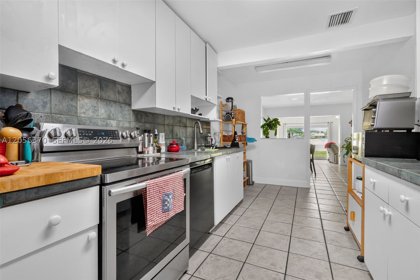 COUNTRY CLUB OF MIAMI FAI - Residential