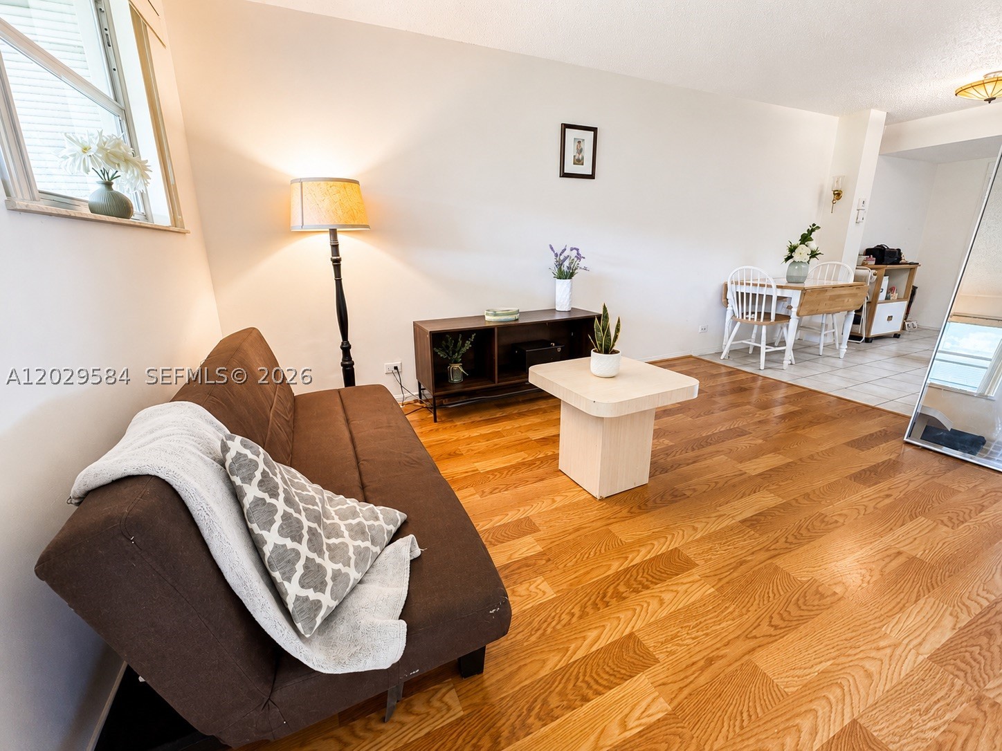 ROYAL OAKS CONDO - Residential
