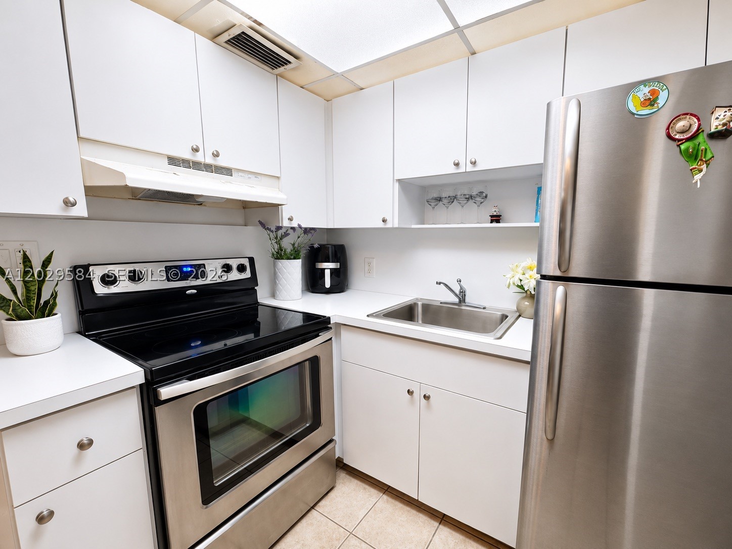 ROYAL OAKS CONDO - Residential