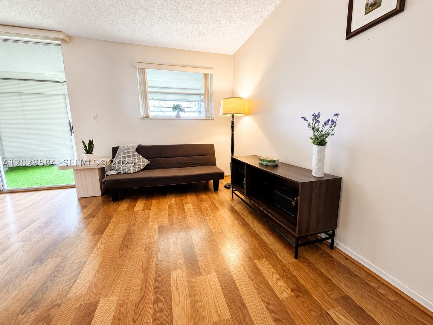 ROYAL OAKS CONDO - Residential