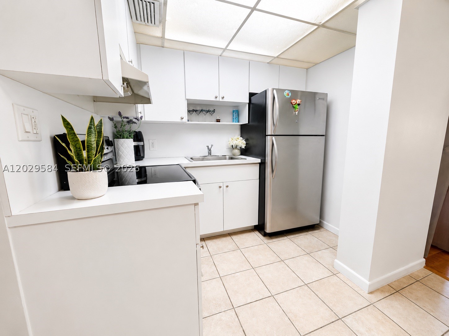 ROYAL OAKS CONDO - Residential
