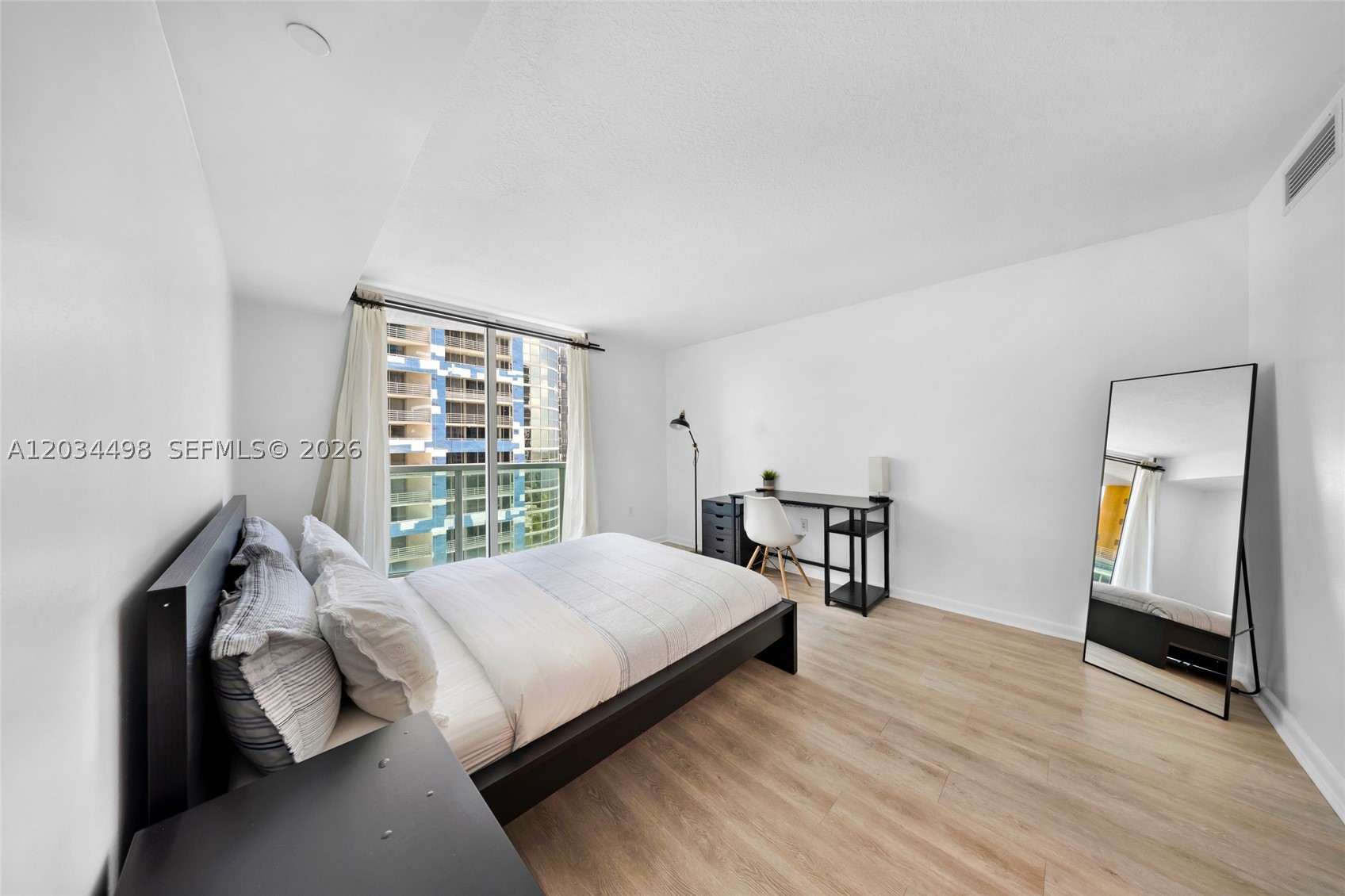 SKYLINE ON BRICKELL CONDO - Residential Lease