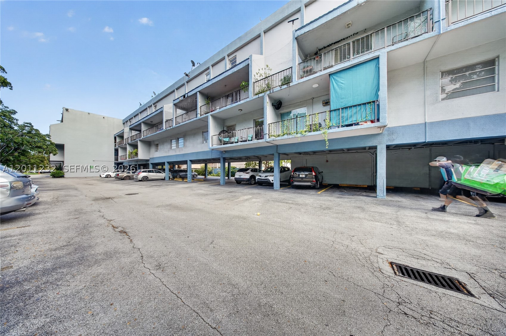 VILLAS SAN MIGUEL CONDO - Residential