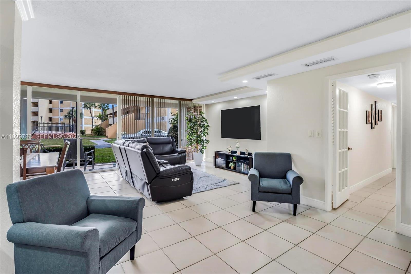 PARKVIEW CONDO NO 1 - Residential