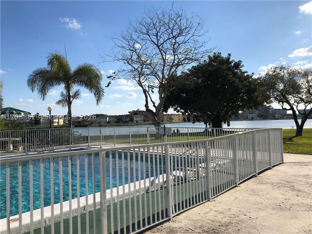 JADE WINDS GROUP-DAISY GA - Residential