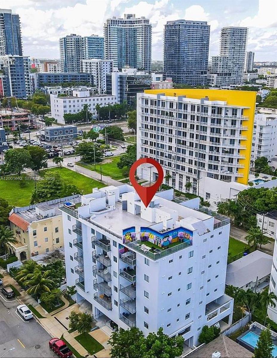 EMILIA CONDO - Residential