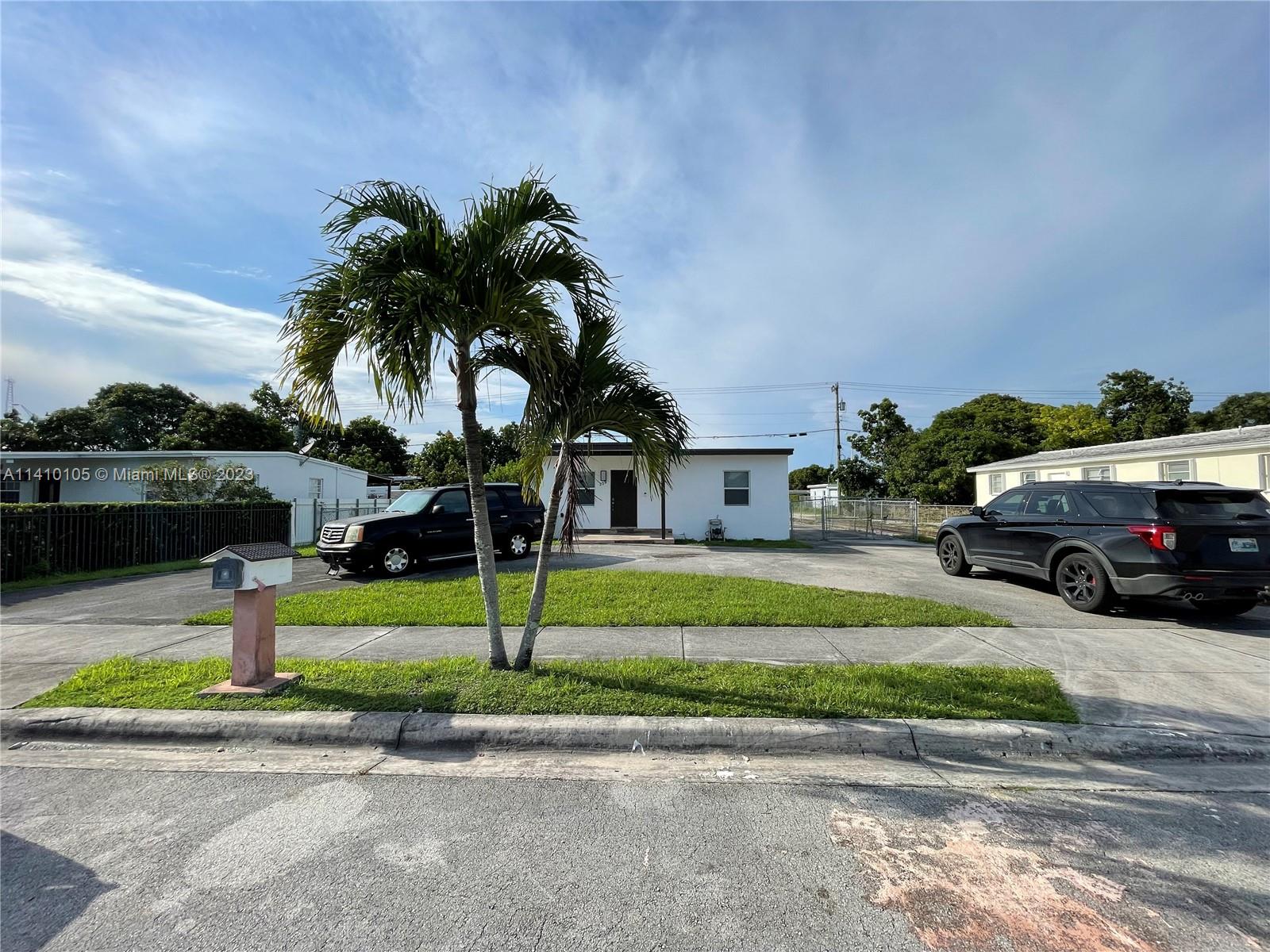 HIALEAH 9TH ADDN - Residential Lease