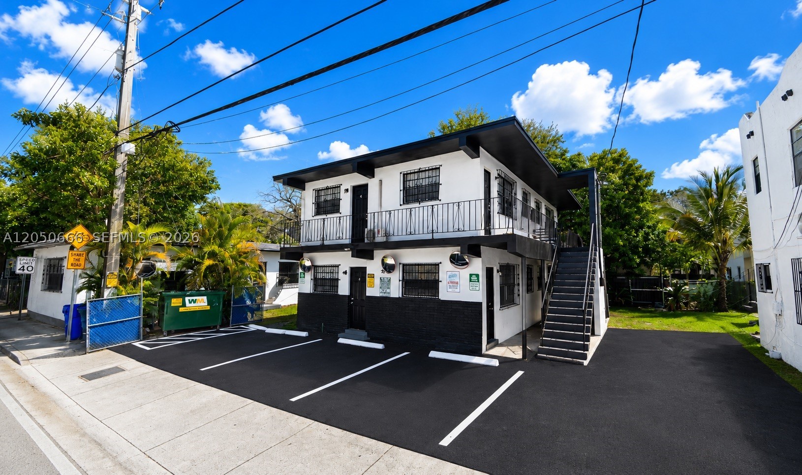 NORTH ROCKMOOR TRACK - Residential Lease