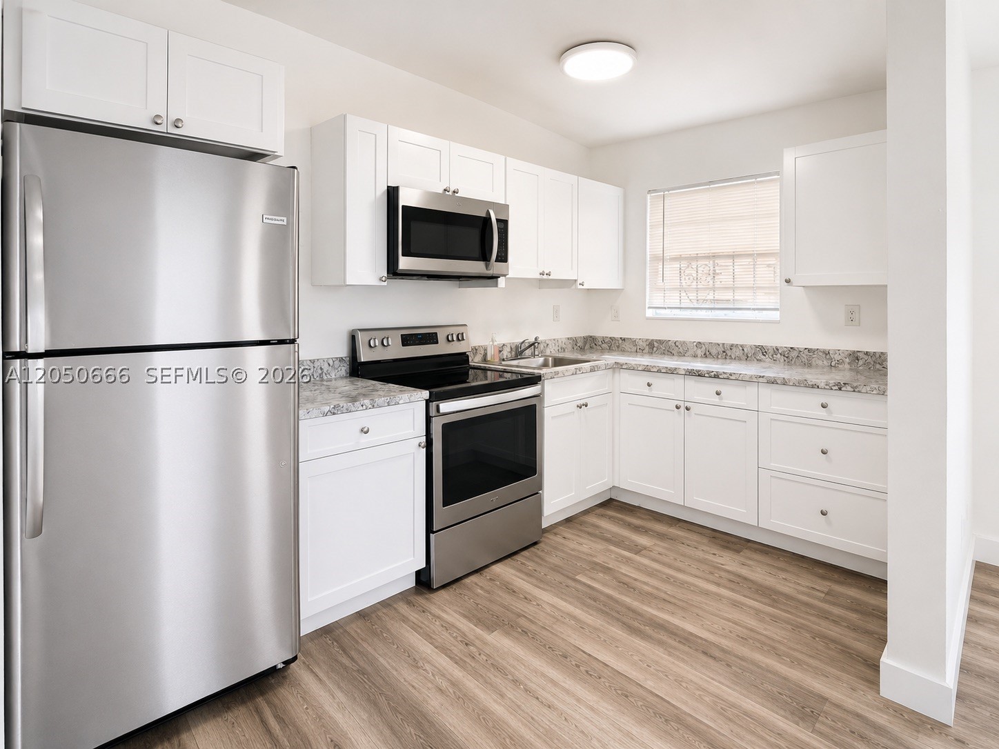 NORTH ROCKMOOR TRACK - Residential Lease