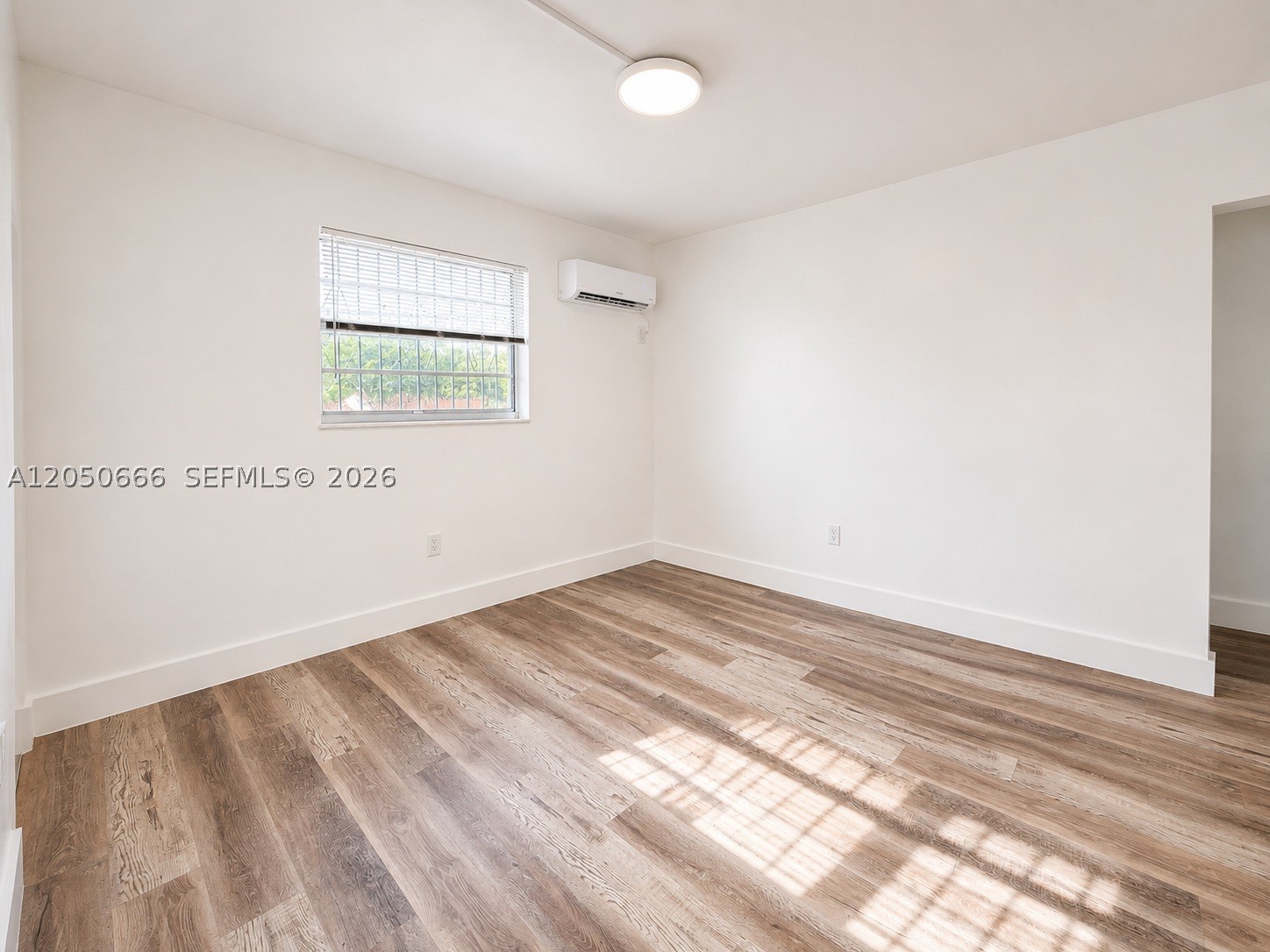 NORTH ROCKMOOR TRACK - Residential Lease