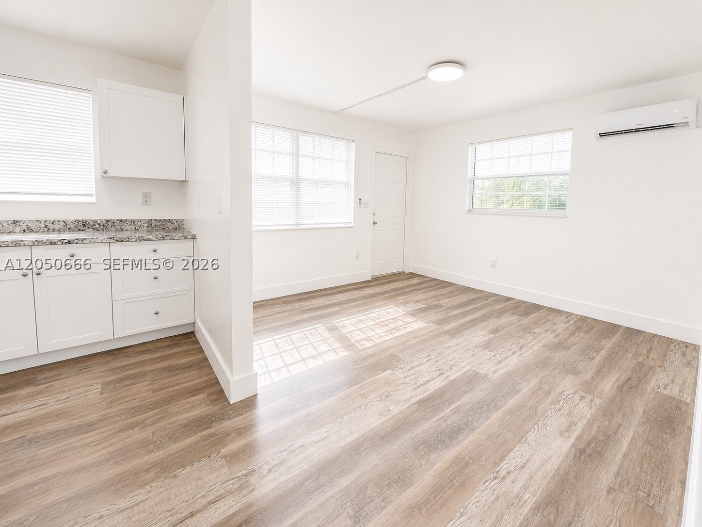 NORTH ROCKMOOR TRACK - Residential Lease