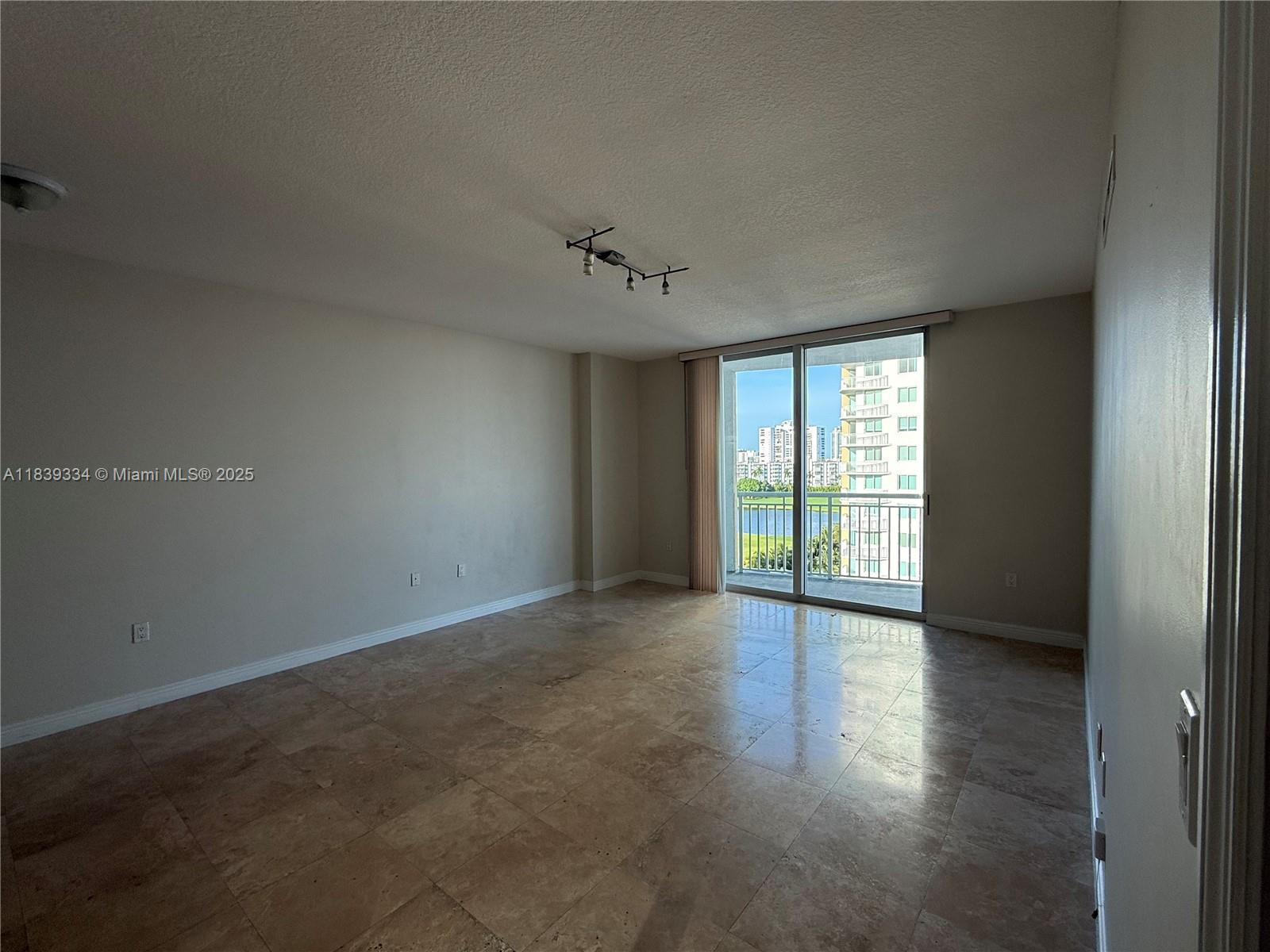 DUO CONDOMINIUM WEST - Residential Lease