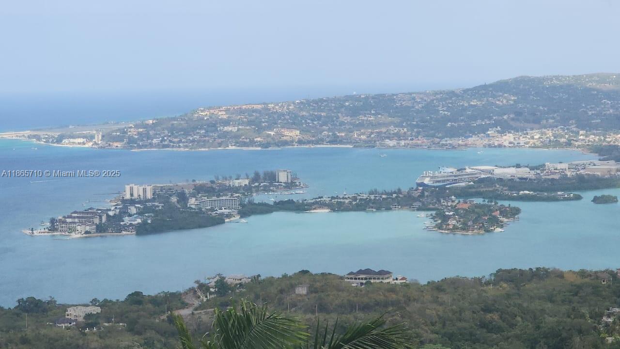 MONTEGO BAY, JAMAICA - Residential