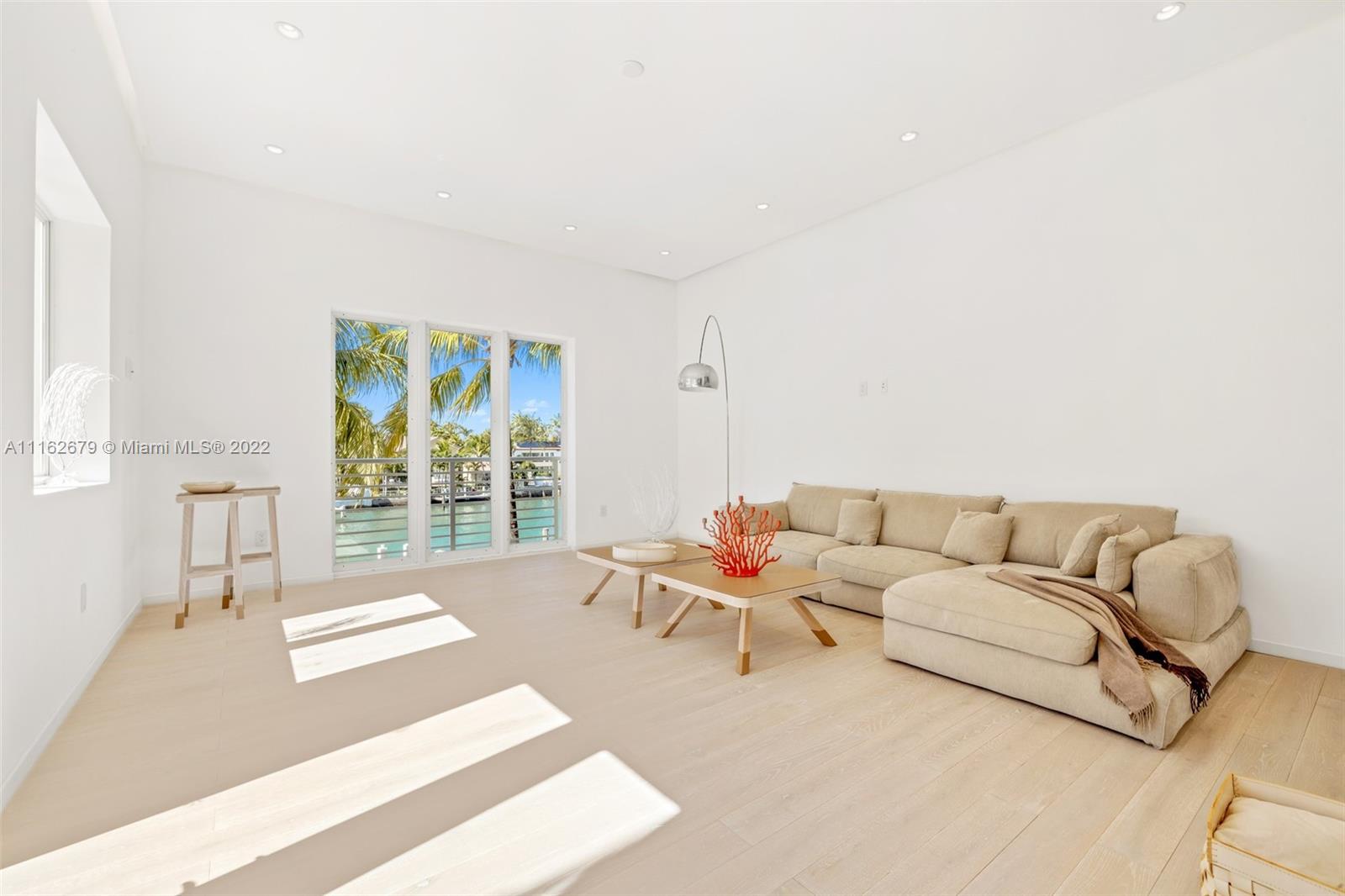 AQUA AT ALLISON ISLAND - Residential