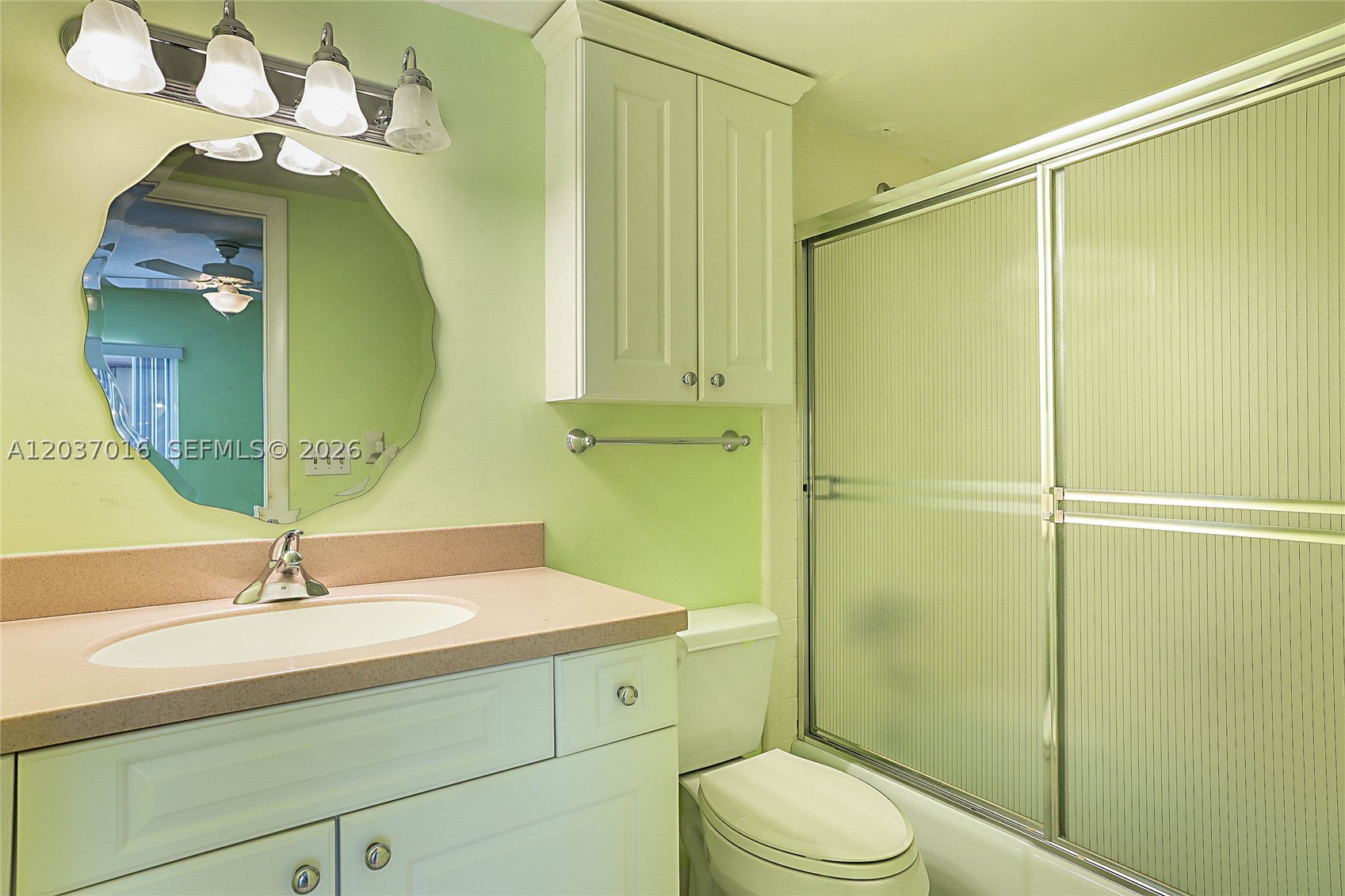 TEQUESTA GARDEN CONDO 1 - Residential