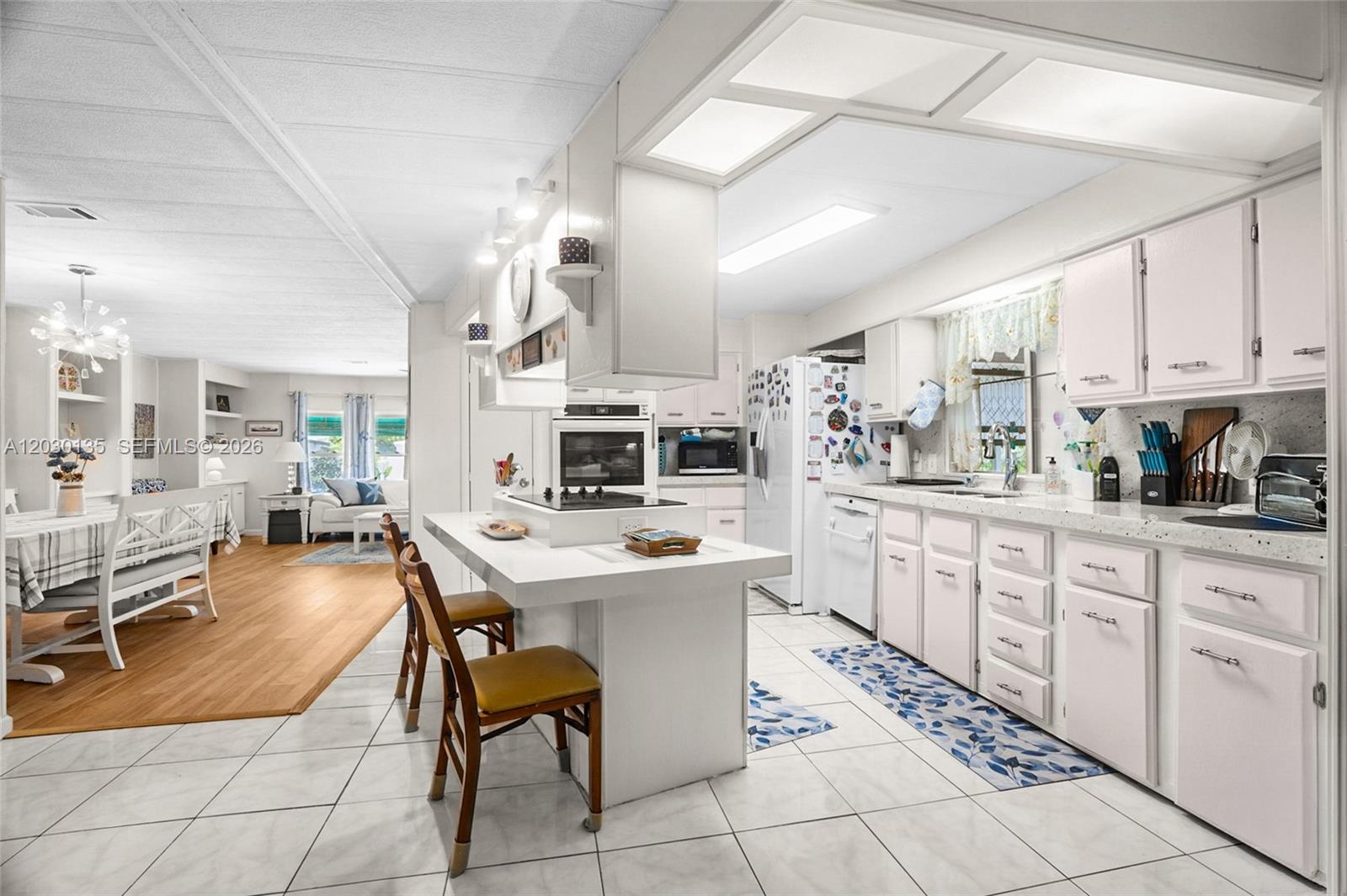 HIGHLAND MEADOWS ESTATES - Residential