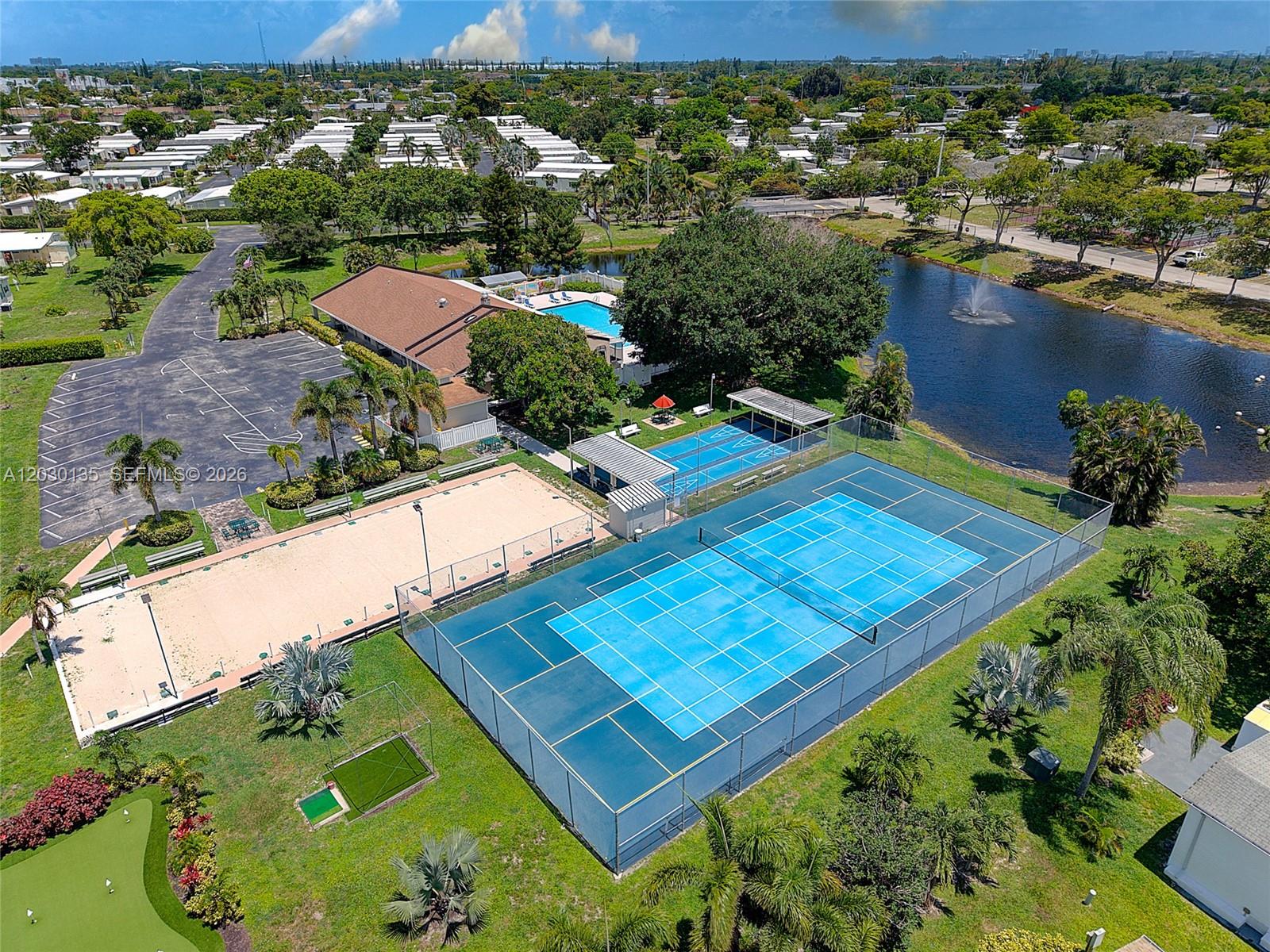 HIGHLAND MEADOWS ESTATES - Residential