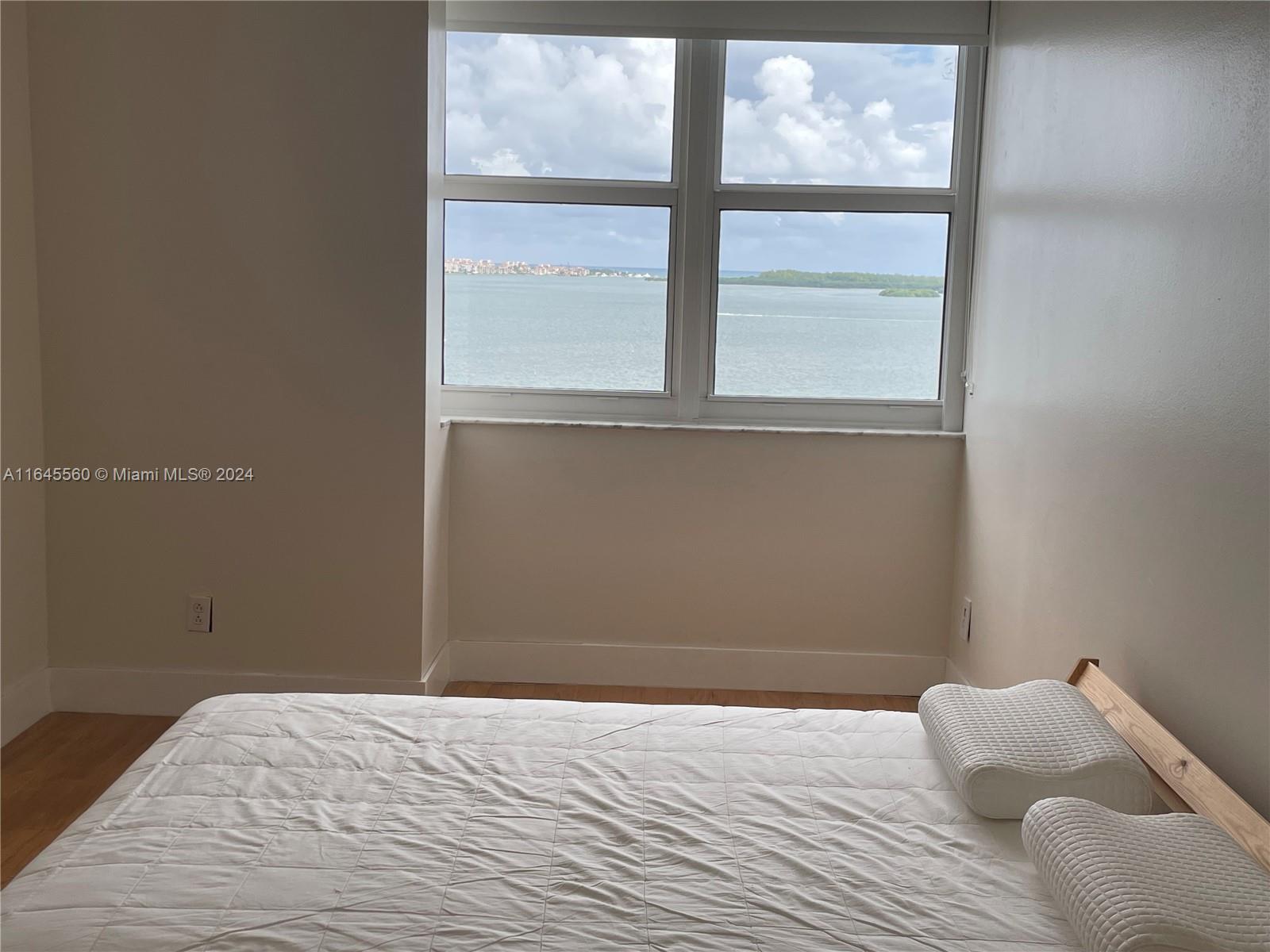 ISOLA CONDO - Residential Lease