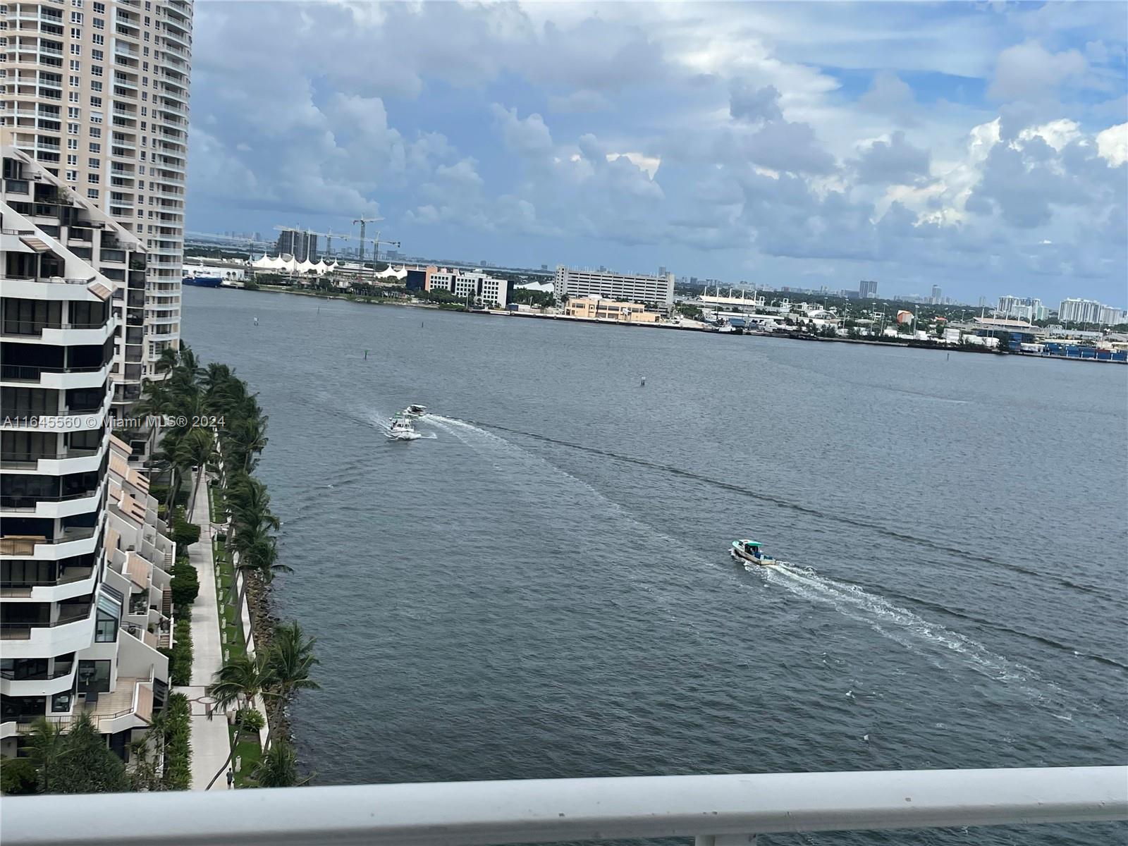 ISOLA CONDO - Residential Lease