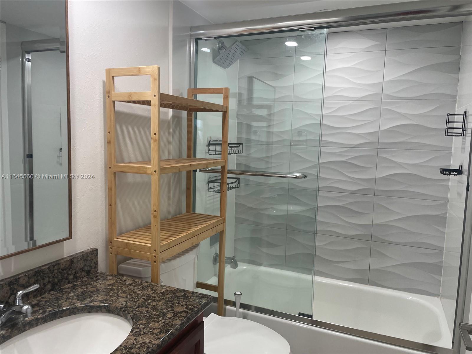 ISOLA CONDO - Residential Lease
