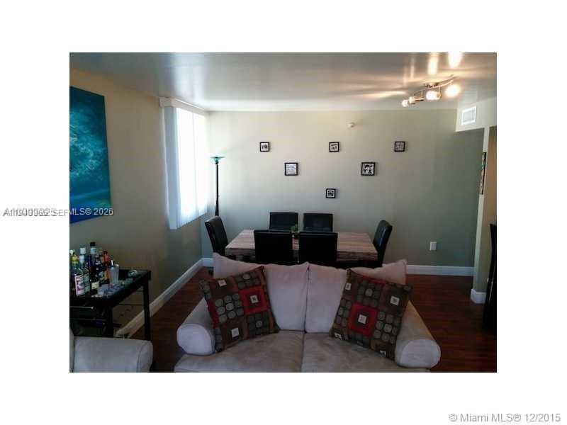 MADISON DOWNTOWN CONDO - Residential