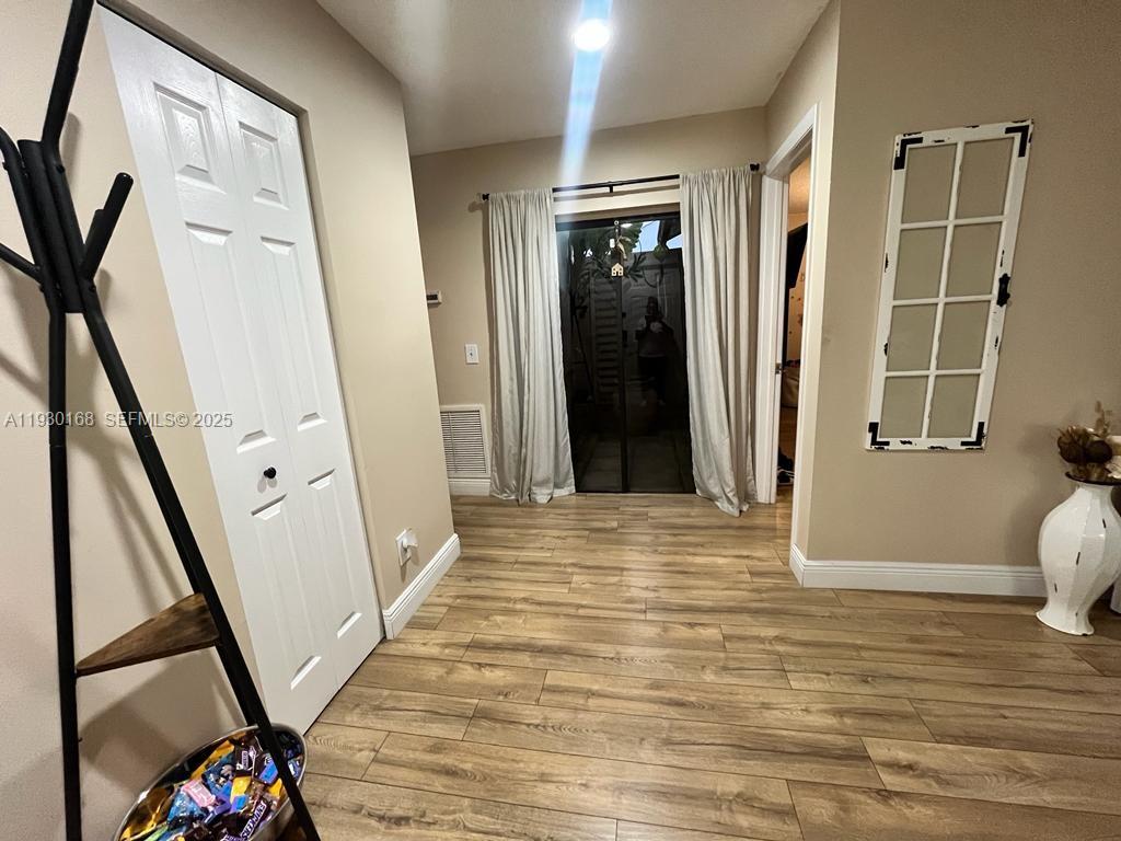 PEMBROKE LAKES SOUTH - Residential Lease