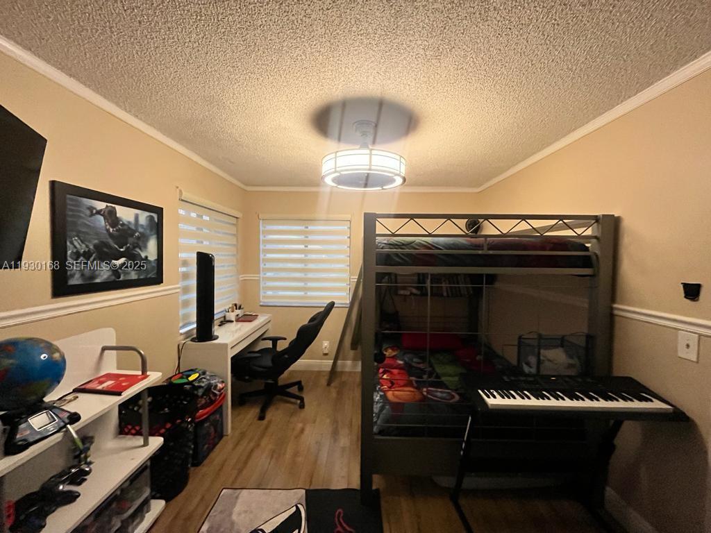 PEMBROKE LAKES SOUTH - Residential Lease