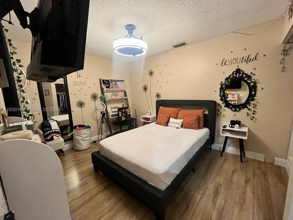 PEMBROKE LAKES SOUTH - Residential Lease