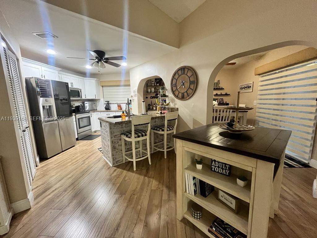 PEMBROKE LAKES SOUTH - Residential Lease