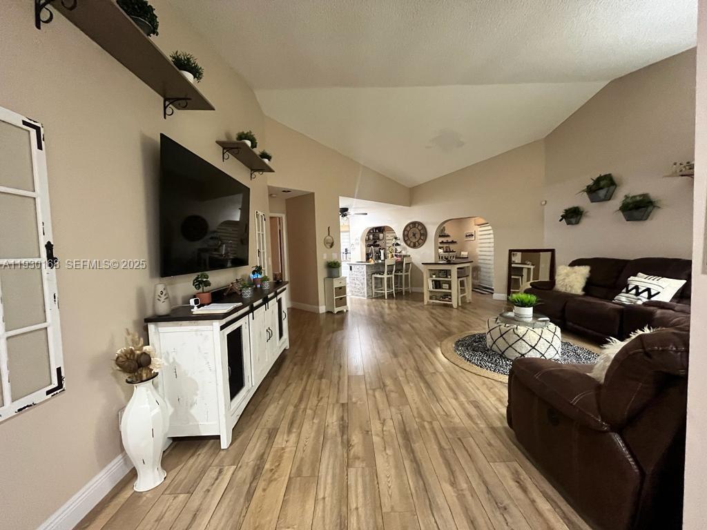 PEMBROKE LAKES SOUTH - Residential Lease