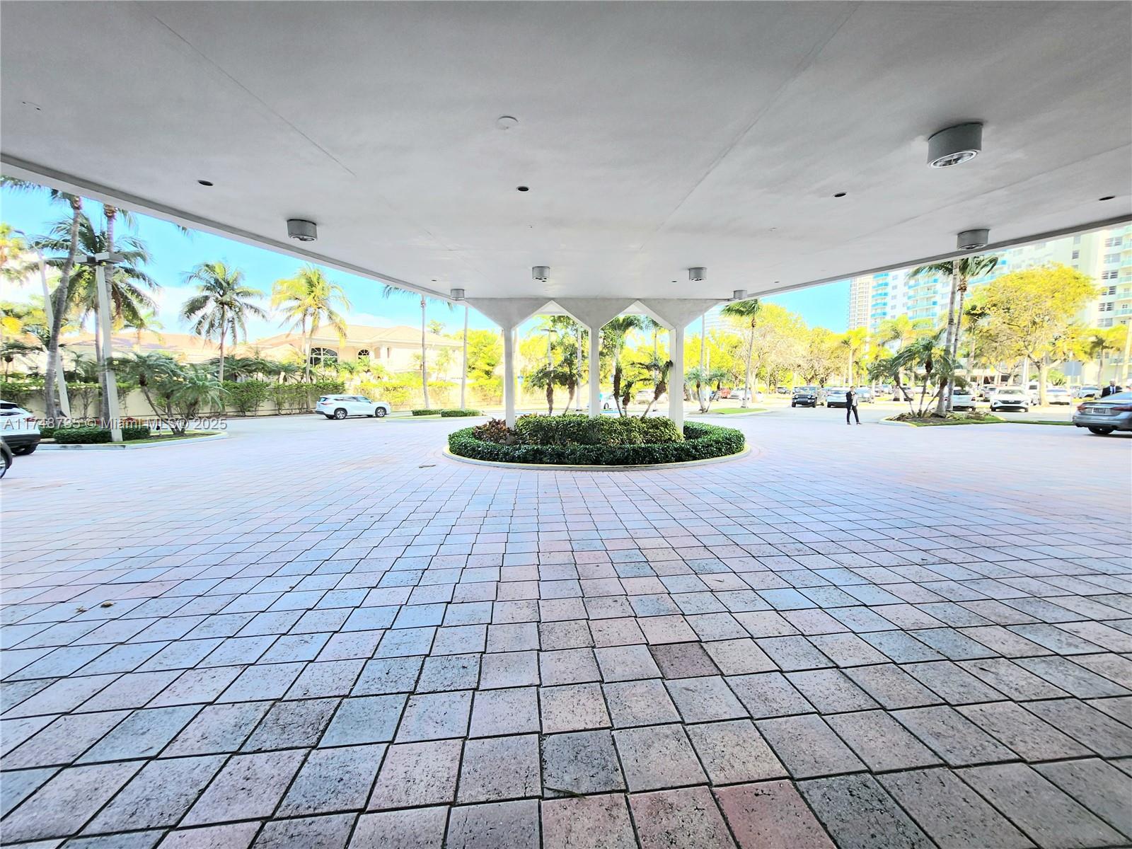 OCEANVIEW BUILDING B COND - Residential