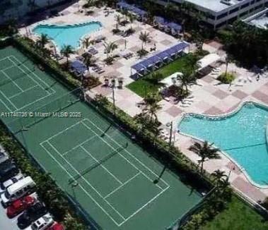 OCEANVIEW BUILDING B COND - Residential
