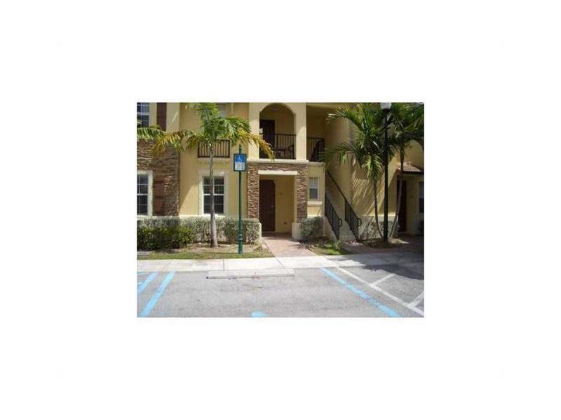 VILLAS AT CARMEL CONDO NO - Residential Lease