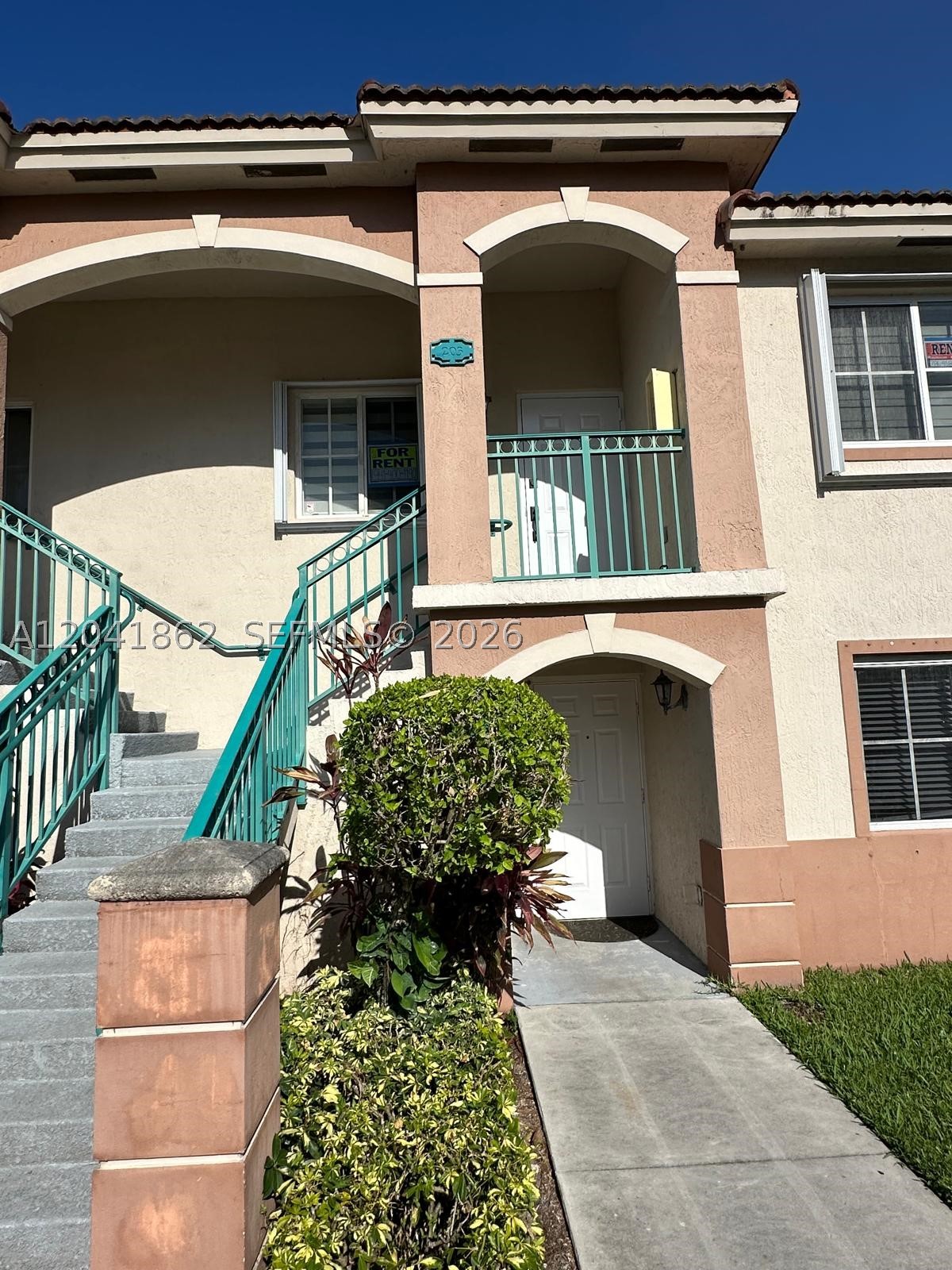 VENETIA GARDENS SOUTH CON - Residential