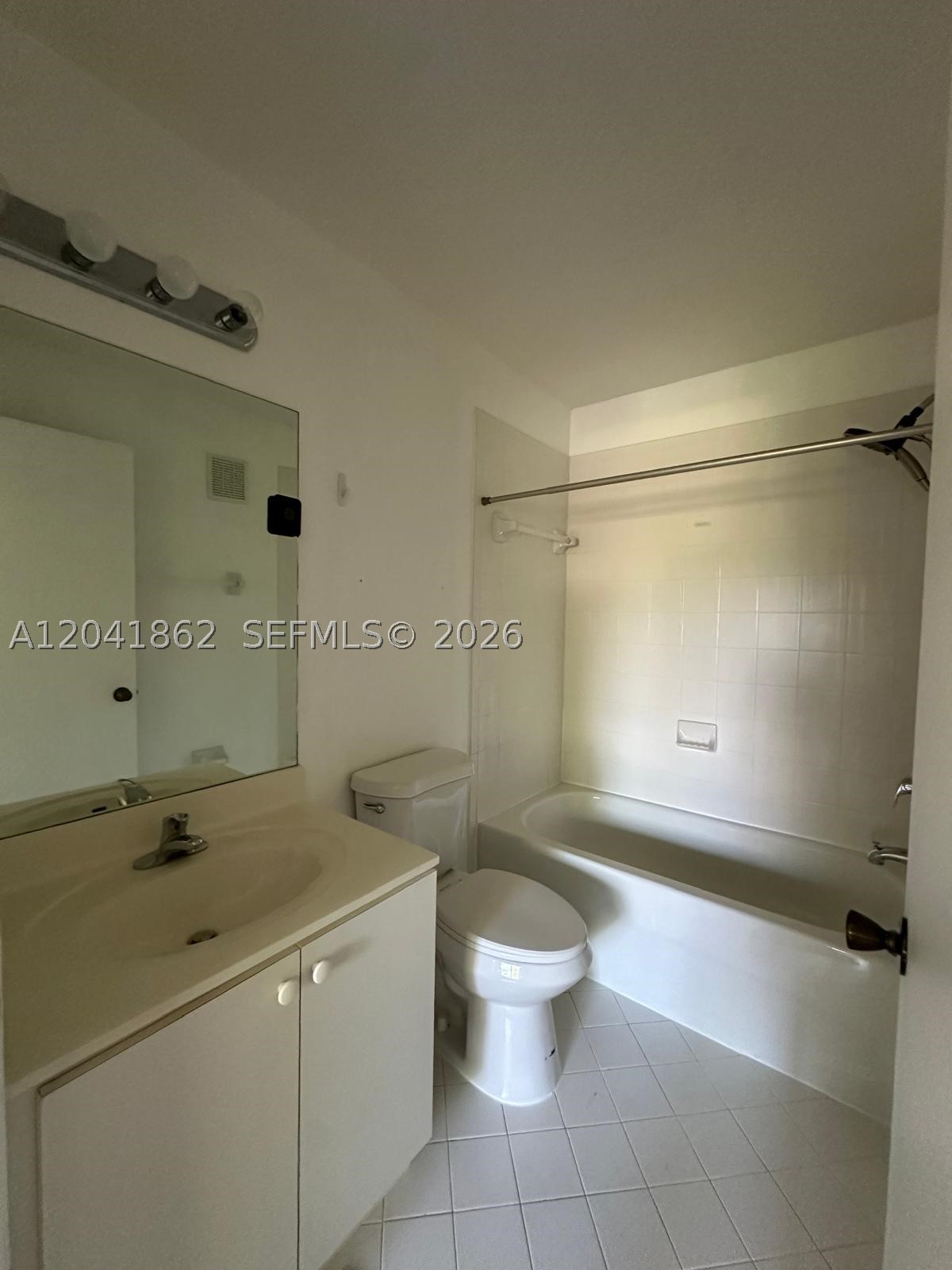 VENETIA GARDENS SOUTH CON - Residential