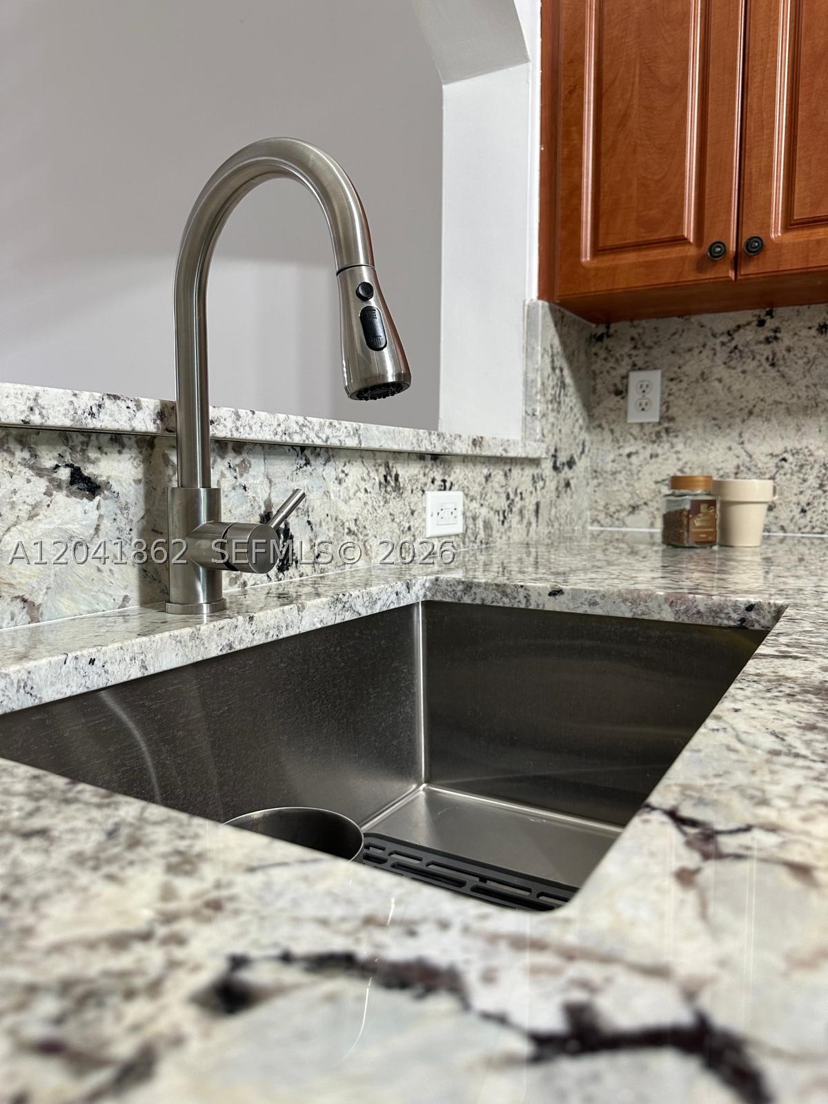 VENETIA GARDENS SOUTH CON - Residential