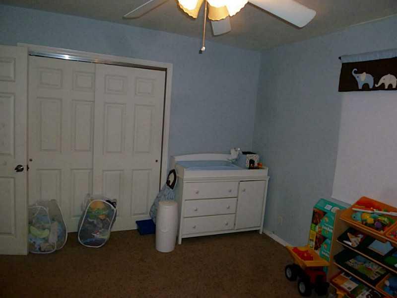 NORTH HOLLYWOOD 4-1 B - Residential