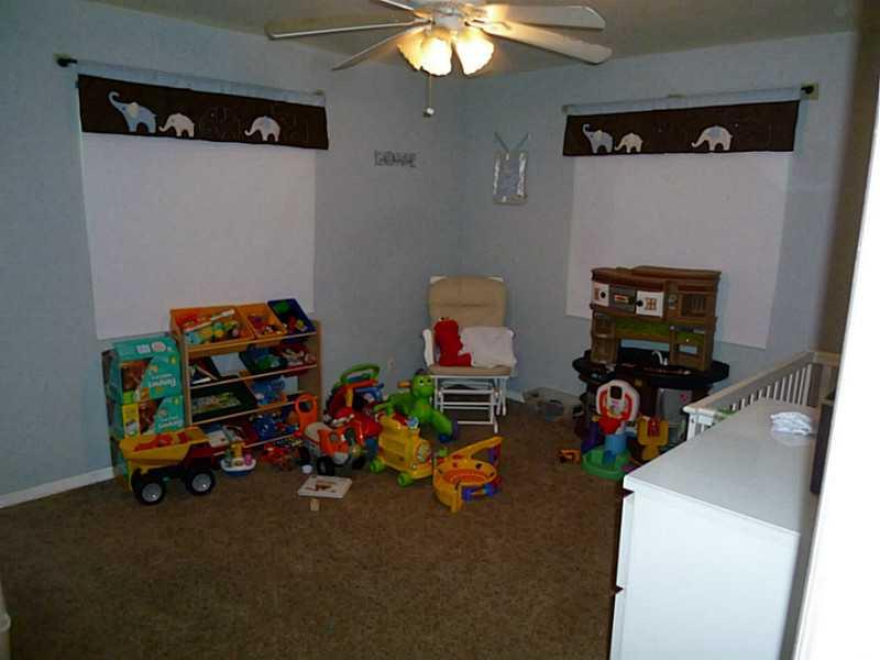NORTH HOLLYWOOD 4-1 B - Residential