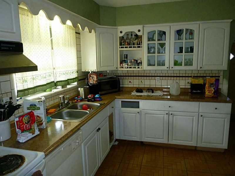 NORTH HOLLYWOOD 4-1 B - Residential