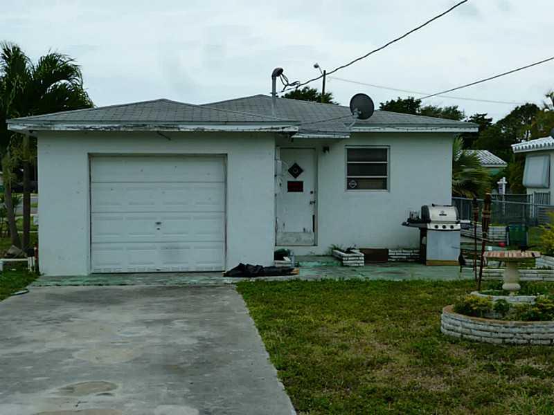 NORTH HOLLYWOOD 4-1 B - Residential