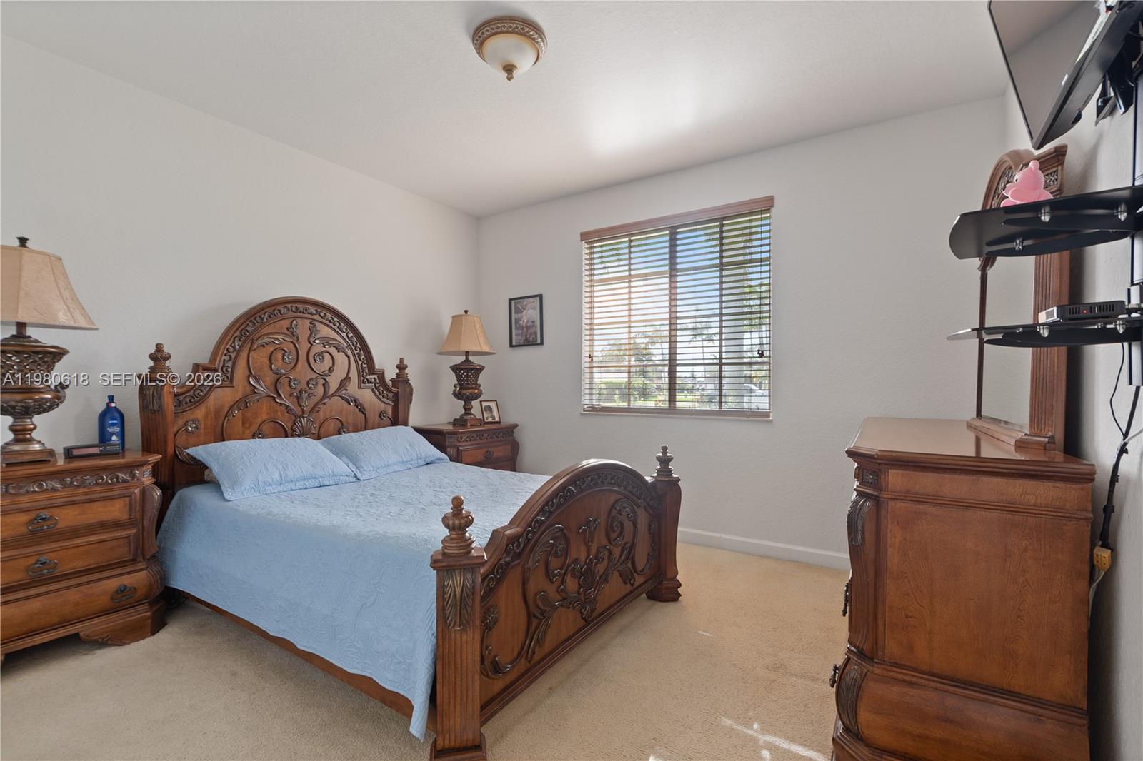 RENAISSANCE RANCHES - Residential