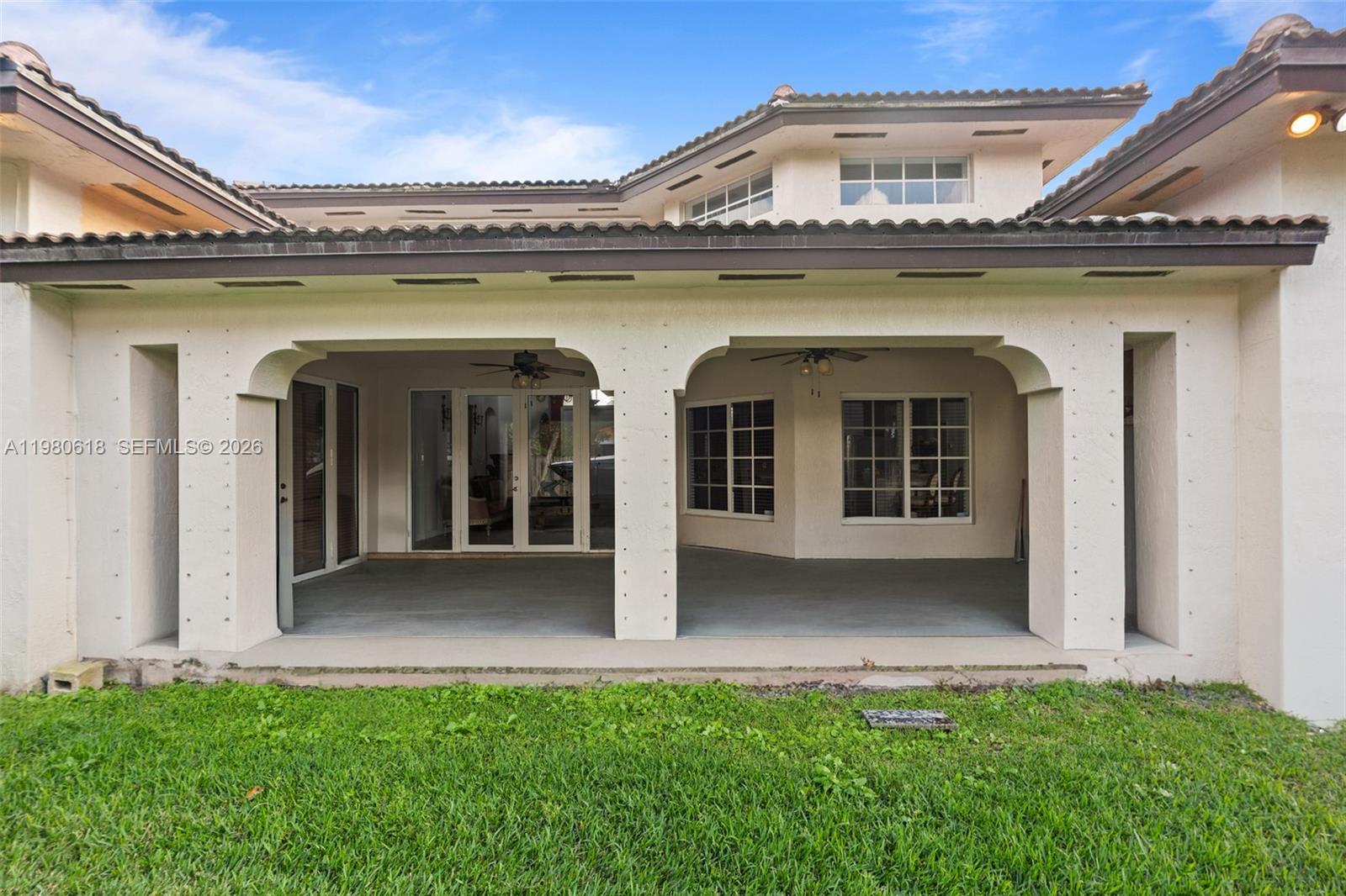 RENAISSANCE RANCHES - Residential