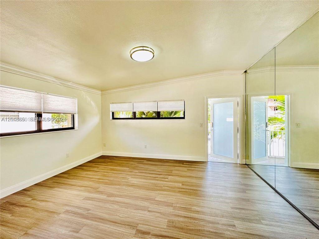 EASTERN SHORES 2ND ADDN - Residential