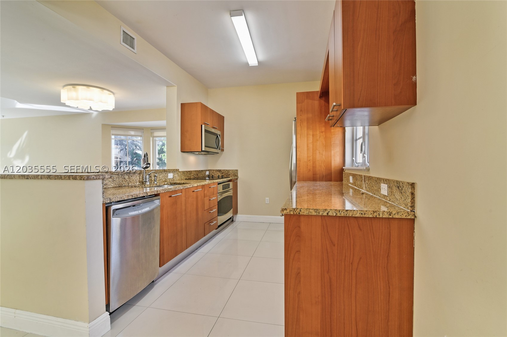 MERCO AT AVENTURA - Residential