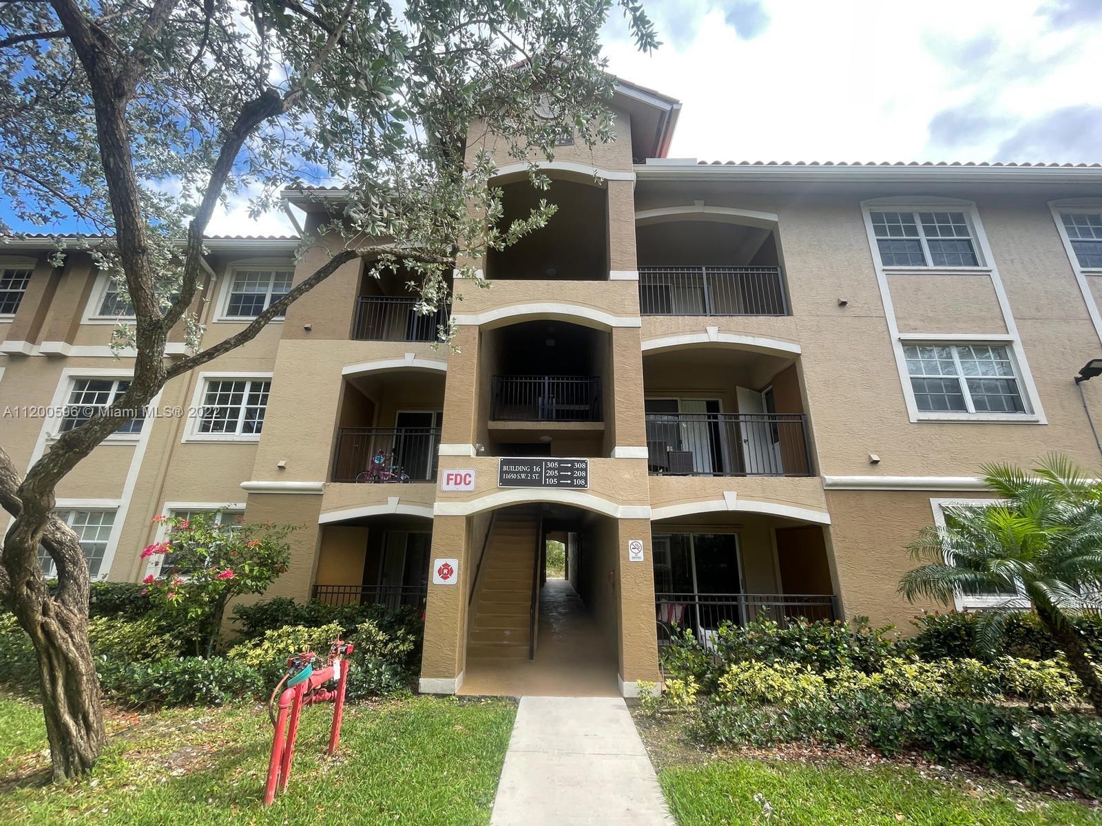 Marquesa Condominium - Residential Lease