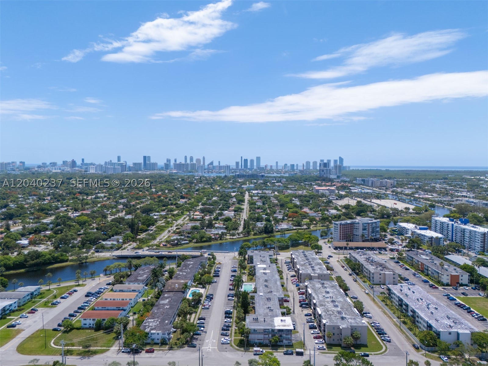 FLORIDIAN ARMS CONDO - Residential