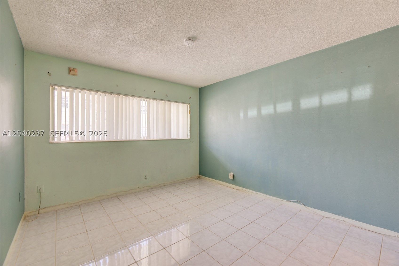 FLORIDIAN ARMS CONDO - Residential