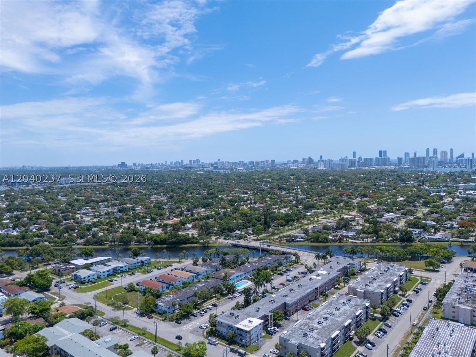 FLORIDIAN ARMS CONDO - Residential